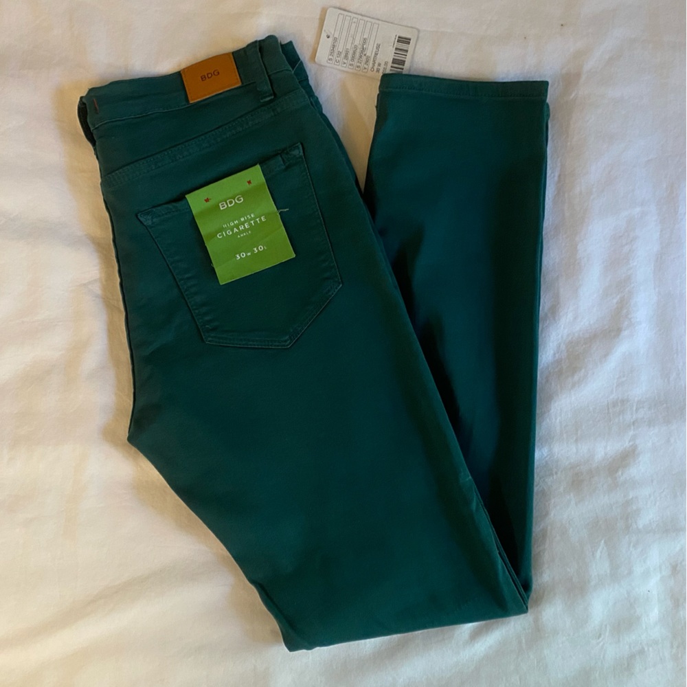 Urban Outfitter BDG High Rise Cigarette Ankle Skinny Jeans 30W 30L Chartreuse